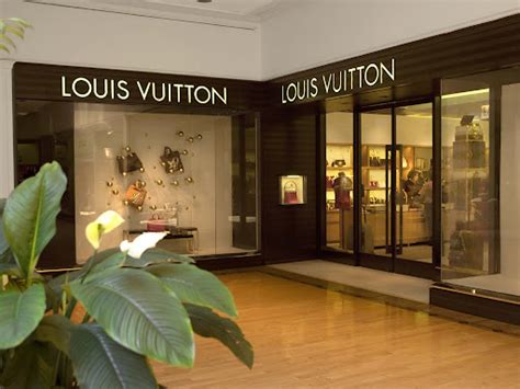 louis vuitton kansas city plaza|louis vuitton las vegas locations.